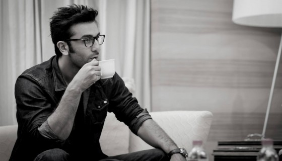 Ranbir Kapoor Drinking Tea bla…