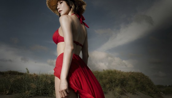 chinese girl beautiful red bik…